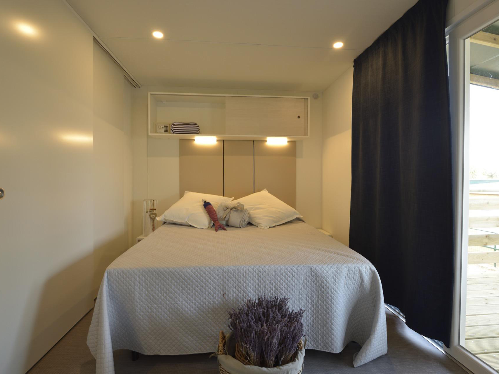 Casa mobile Extra Large Dog ampia casetta lago di Garda cani ammessi - bagno