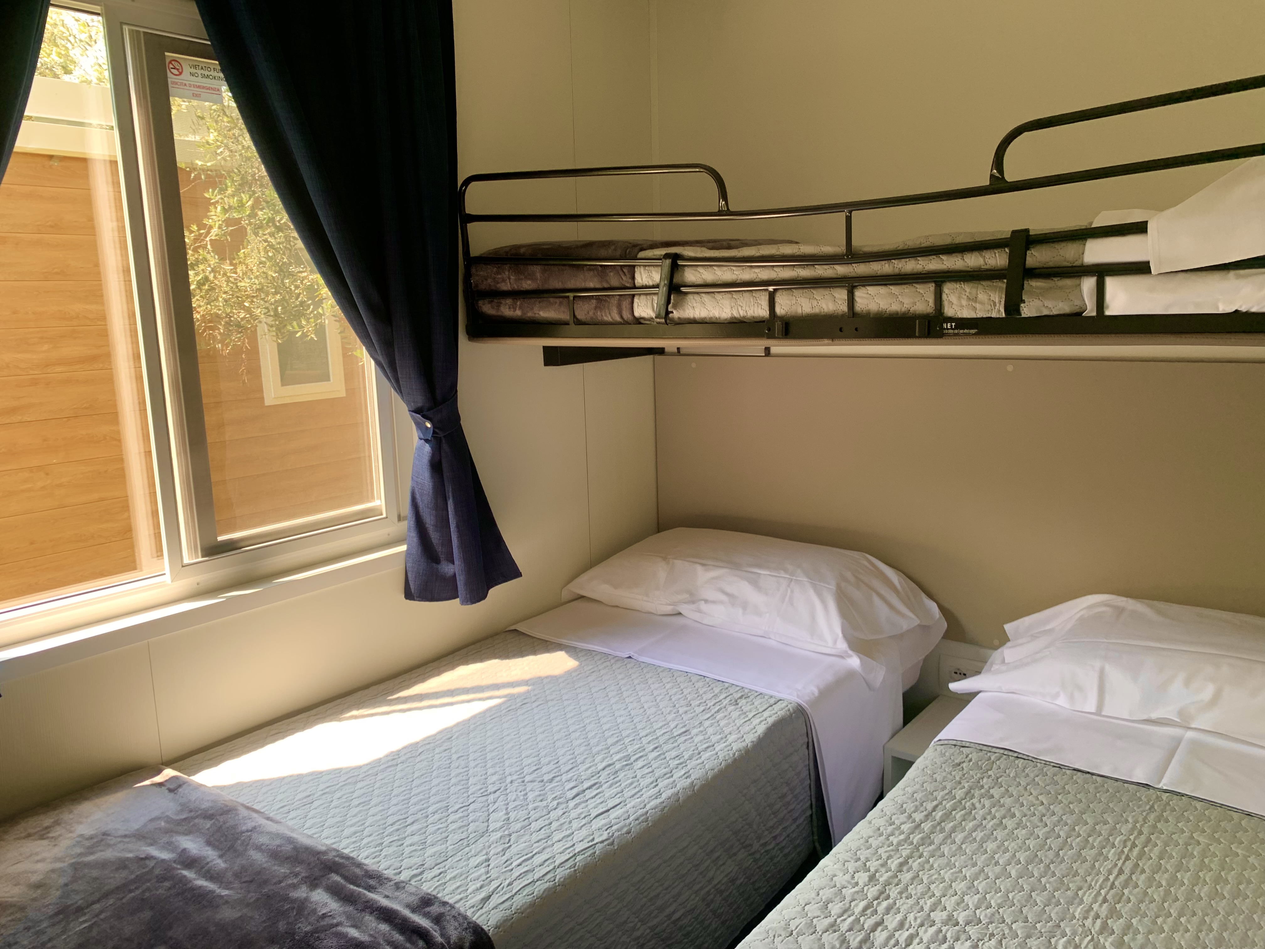 Casa mobile Aqua campeggio sul lago di Garda camera matrimoniale